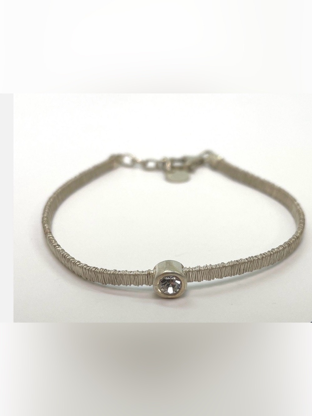 Silpada "Take a Bow" Wire Wrap 925 Bracelet
*** Retired